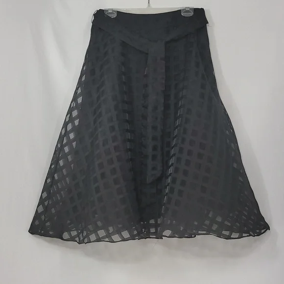 English Factory Red Plaid Organza Fit And Flare Holuday Skirt - Picture 11 of 15